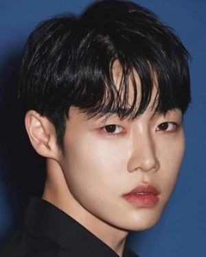 闵世雄 Se-woong Min 闵世雄 Se-woong Min