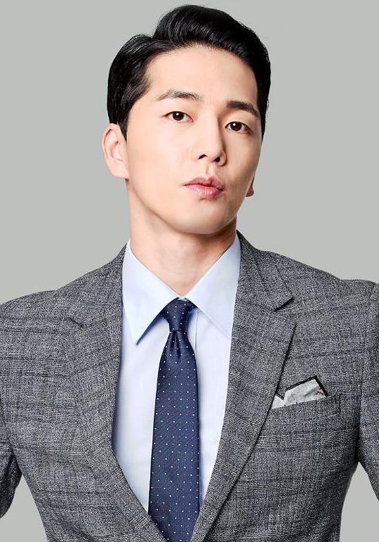 李现瞋 Hyun-jin Lee 李现瞋 Hyun-jin Lee