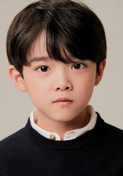 文周元 Moon Joo-won 文周元 Moon Joo-won
