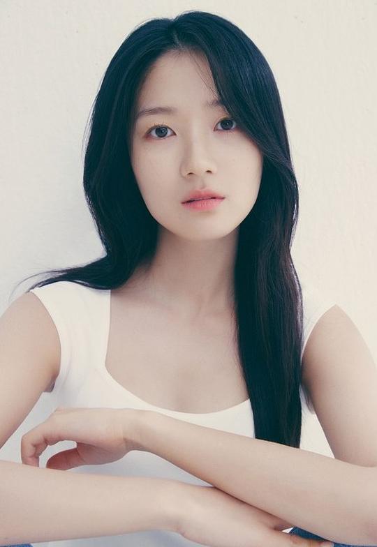 金惠奫 Hye-yoon Kim 金惠奫 Hye-yoon Kim