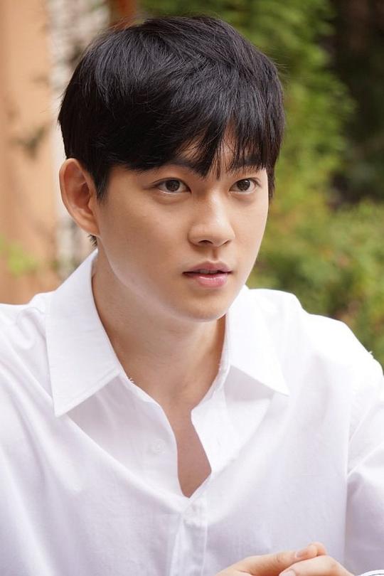 崔圭真 Choi Gyu-jin 崔圭真 Choi Gyu-jin