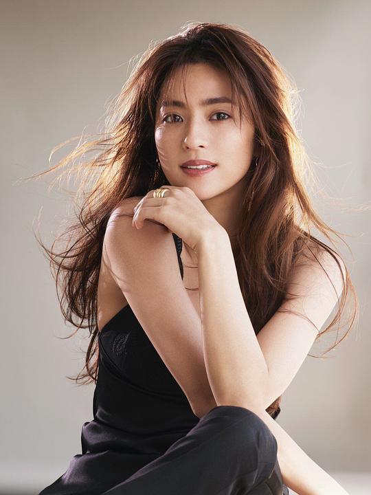 中村安奈 Anne Nakamura 中村安奈 Anne Nakamura