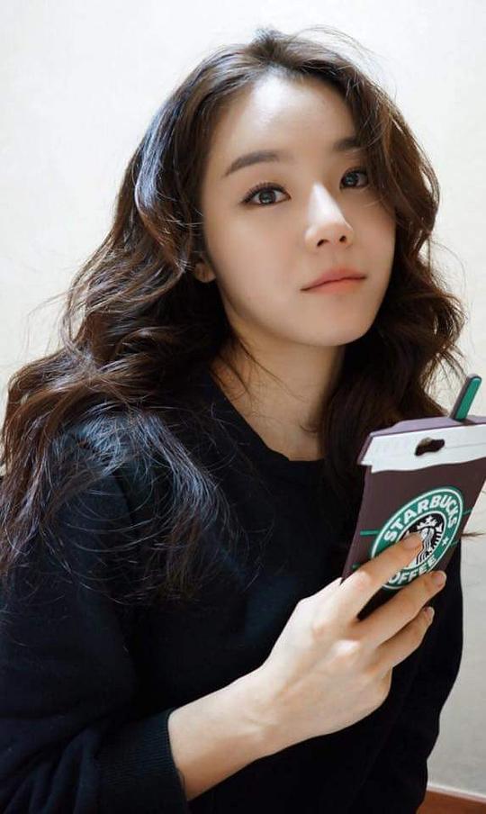 李时媛 Si-won Lee 李时媛 Si-won Lee