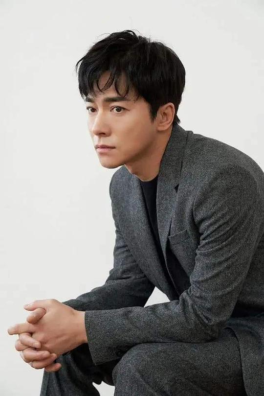 金永敏 Young-min Kim 金永敏 Young-min Kim