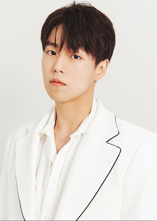 李玹雨 Hyun-Woo Lee 李玹雨 Hyun-Woo Lee