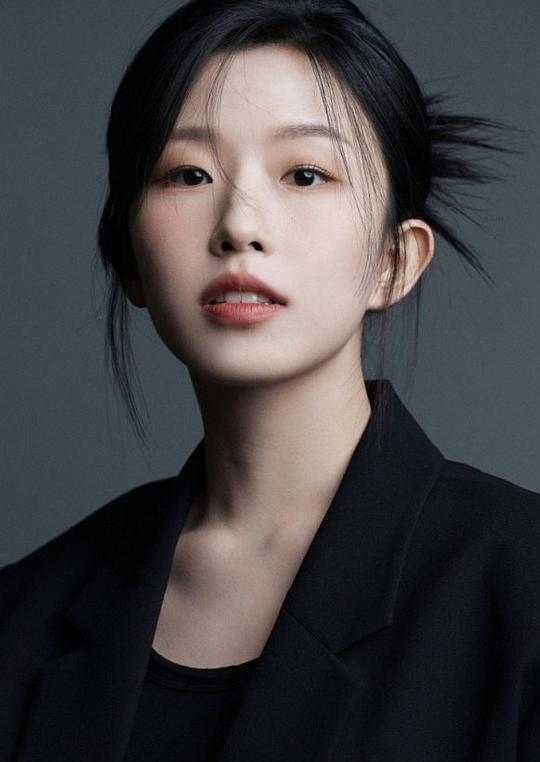 尹可而 Yoon Ga Yi 尹可而 Yoon Ga Yi