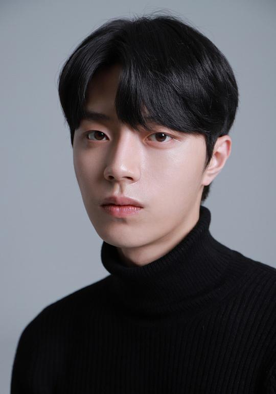 姜俊圭 Jun Q 姜俊圭 Jun Q