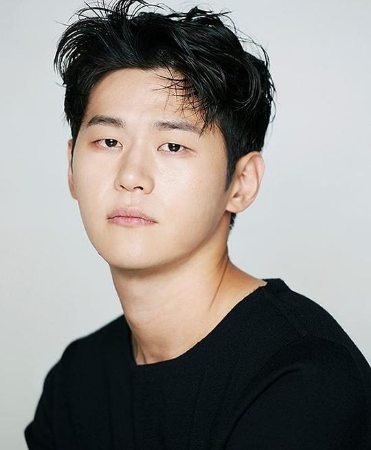 李学周 Hak-joo Lee 李学周 Hak-joo Lee