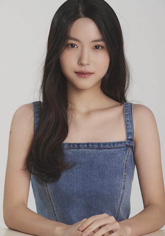 黄智雅 Zia Hwang 黄智雅 Zia Hwang