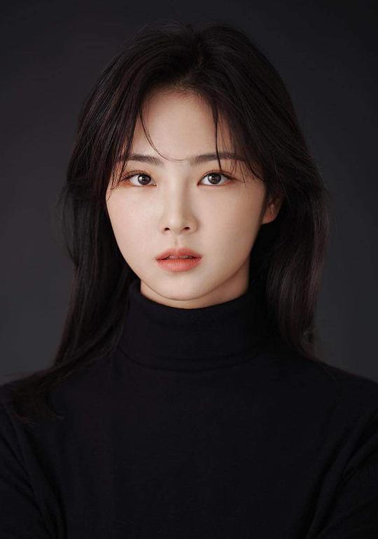 林昭允 Im So Yoon 林昭允 Im So Yoon