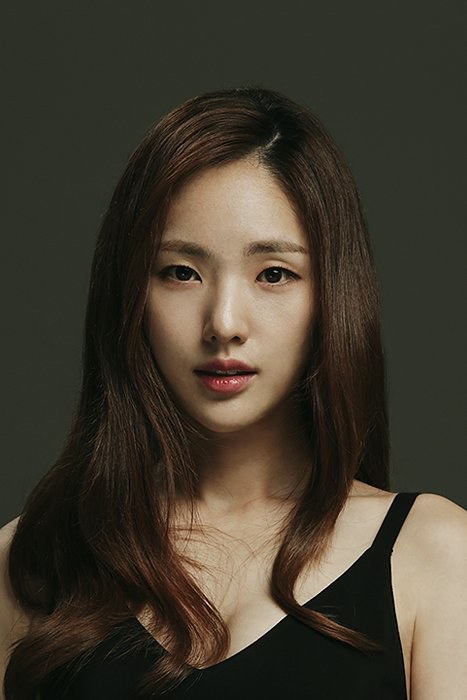 朴雅仁 Park Ah-in 朴雅仁 Park Ah-in