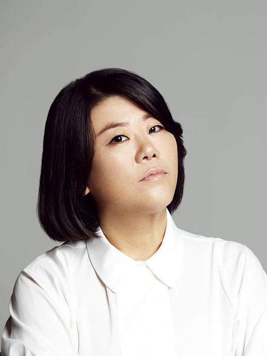 李姃垠 Jung-eun Lee 李姃垠 Jung-eun Lee