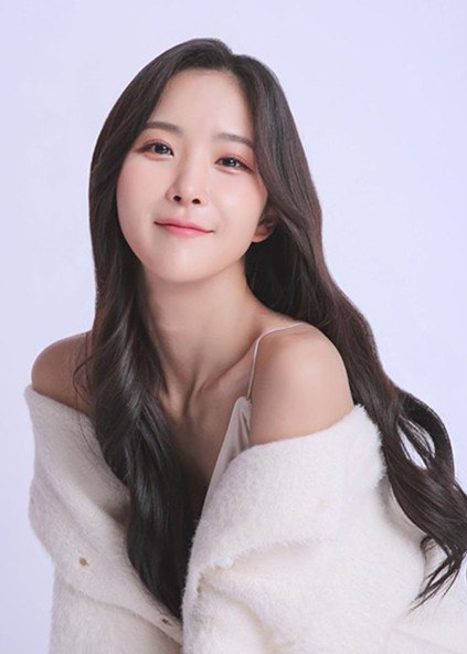 赵贤荣 Hyun-young Cho 赵贤荣 Hyun-young Cho