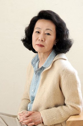 尹汝贞 Yeo-jeong Yoon 尹汝贞 Yeo-jeong Yoon