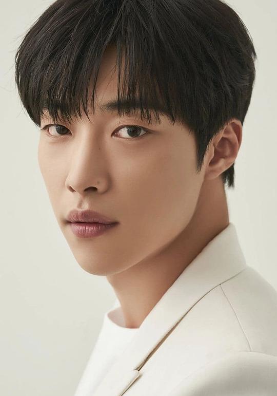 禹棹焕 Woo Do-hwan 禹棹焕 Woo Do-hwan