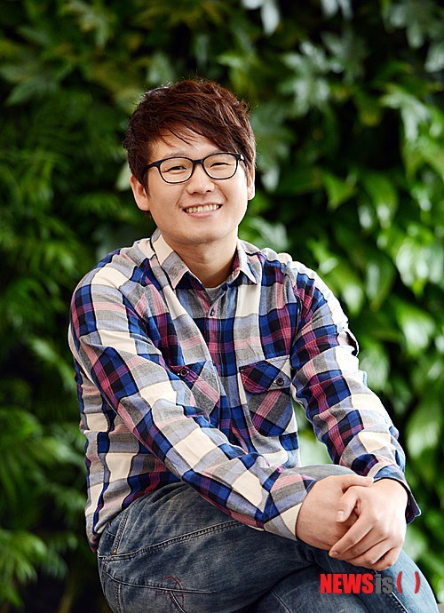 金姜贤 Gang-Hyun Kim 金姜贤 Gang-Hyun Kim