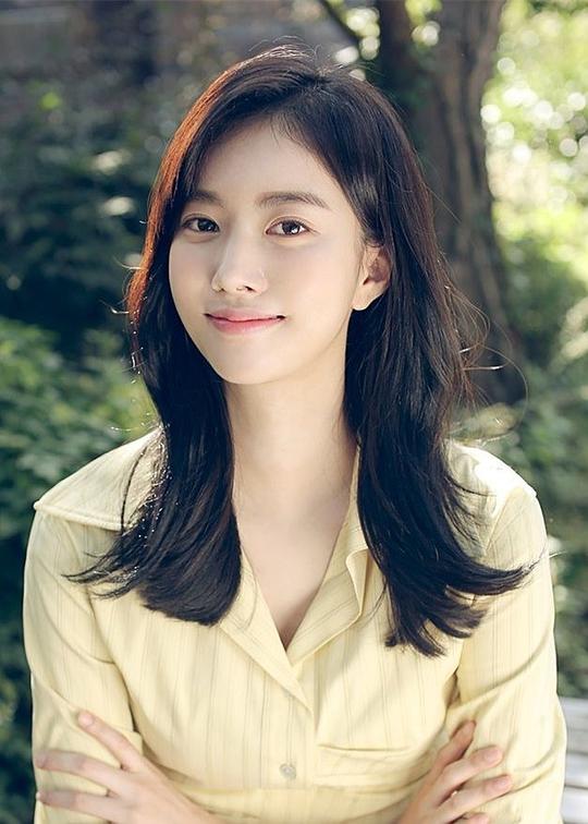 韩知婉 Ji-wan Han 韩知婉 Ji-wan Han