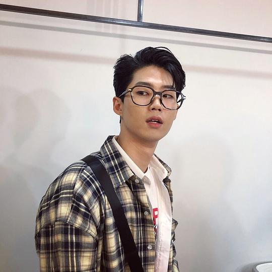 刘东国 Dong Guk Yoo 刘东国 Dong Guk Yoo