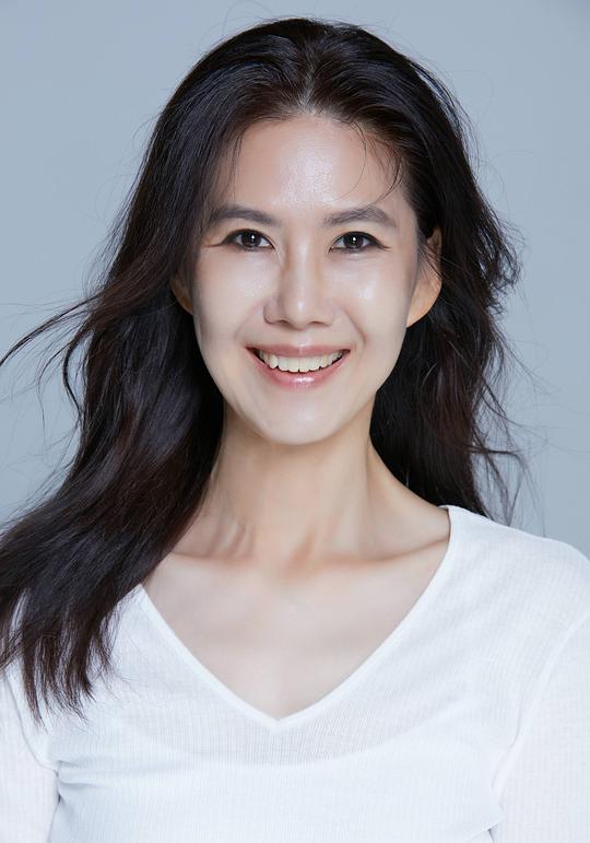 韩艺柱 Han Ye-ju 韩艺柱 Han Ye-ju
