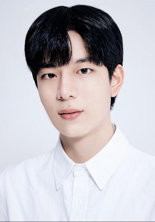 车有镇 Cha Yoo-Jin 车有镇 Cha Yoo-Jin