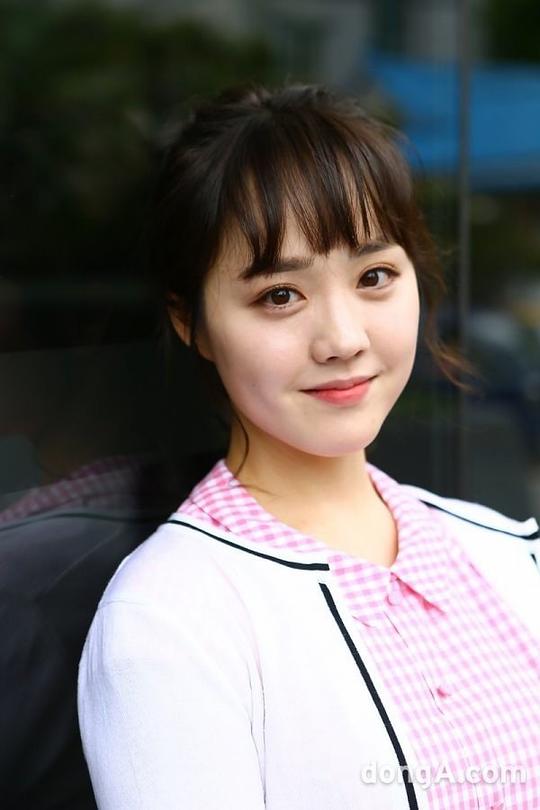 李嫔娜 Bit-na Lee 李嫔娜 Bit-na Lee