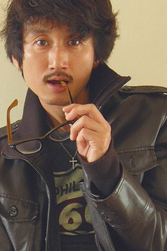 金英熊 Young-woong Kim 金英熊 Young-woong Kim