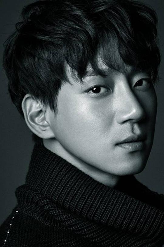黄致列 Hwang Chi Yeul 黄致列 Hwang Chi Yeul