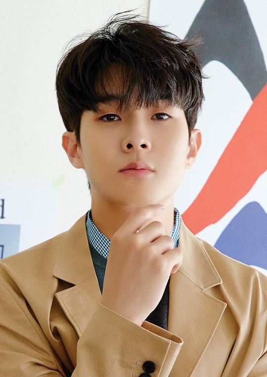 崔宇植 Choi Woo-shik 崔宇植 Choi Woo-shik