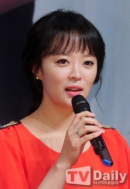 安妍红 Yang-ho Wi 安妍红 Yang-ho Wi
