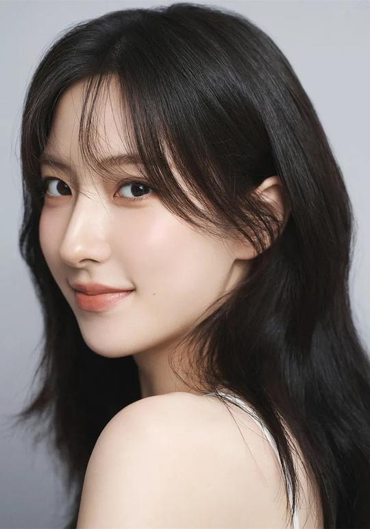 孙周延 Son JooYeon 孙周延 Son JooYeon