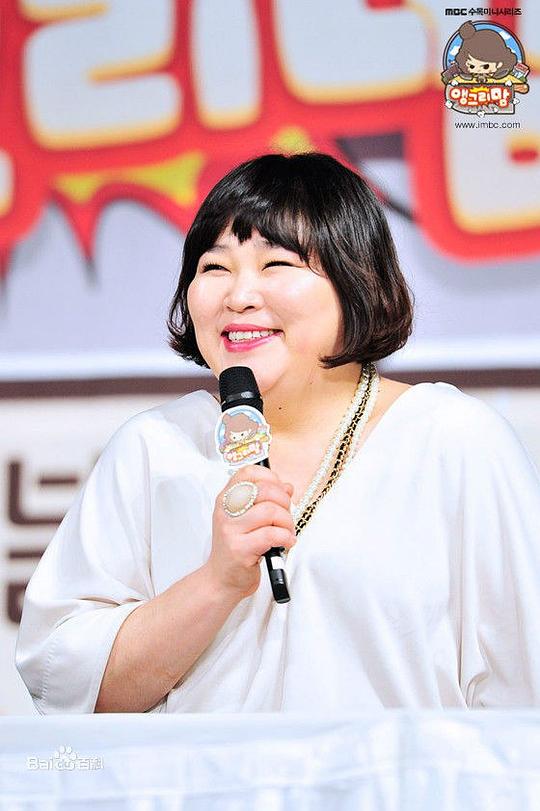 高素熙 Su-hee Go 高素熙 Su-hee Go