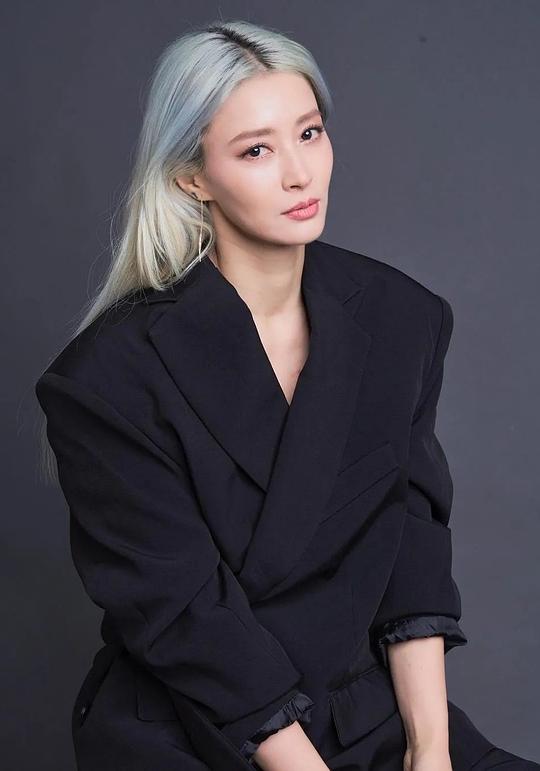 皇甫惠贞 Hye-Jeong Hwangbo 皇甫惠贞 Hye-Jeong Hwangbo