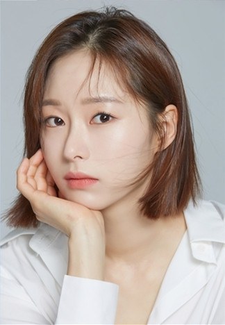 朴宝妍 Bo-yeon Park 朴宝妍 Bo-yeon Park