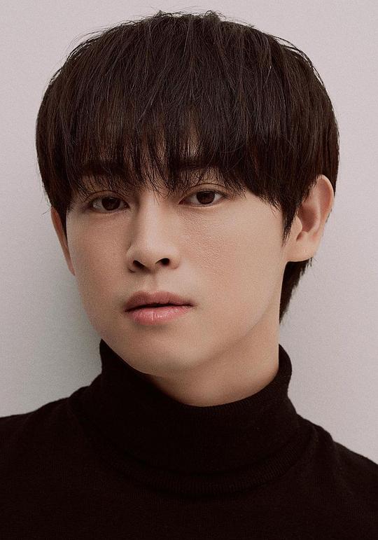 朴贤哲 Karam Park 朴贤哲 Karam Park
