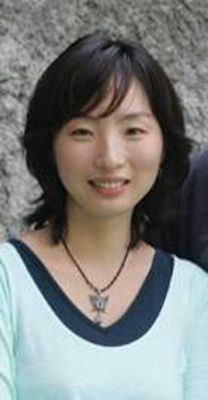 黃多恩 Hwang Da-eun 黃多恩 Hwang Da-eun