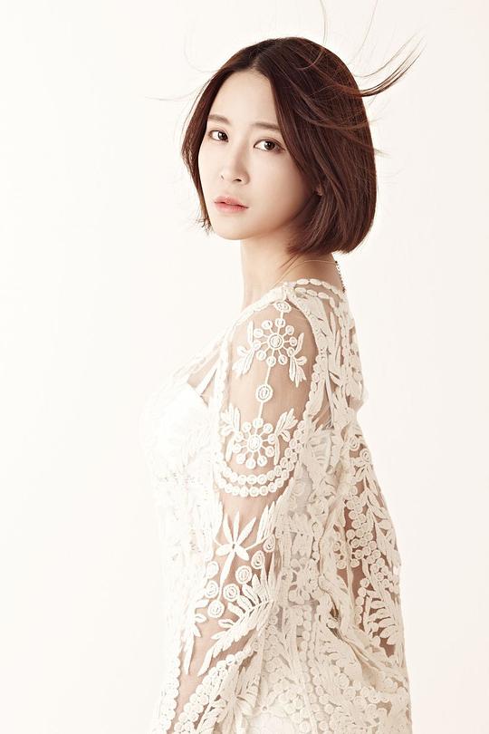 李申 Lee Sem 李申 Lee Sem