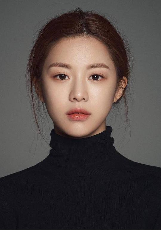 高允贞 Yoon-Jung Go 高允贞 Yoon-Jung Go