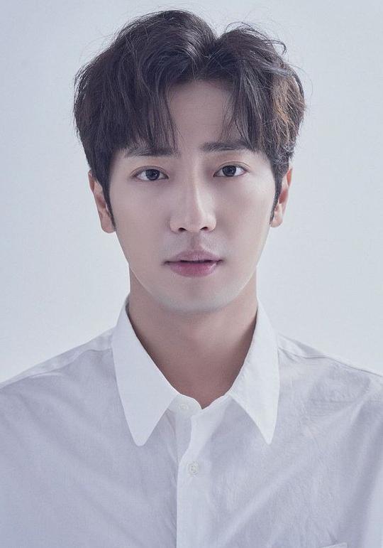 李相烨 Sang-Yeob Lee 李相烨 Sang-Yeob Lee