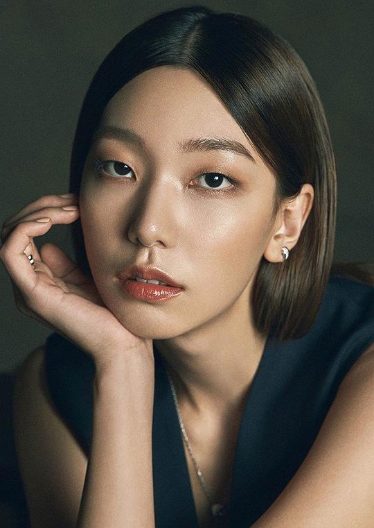 李浩贞 Lee Ho-jung 李浩贞 Lee Ho-jung