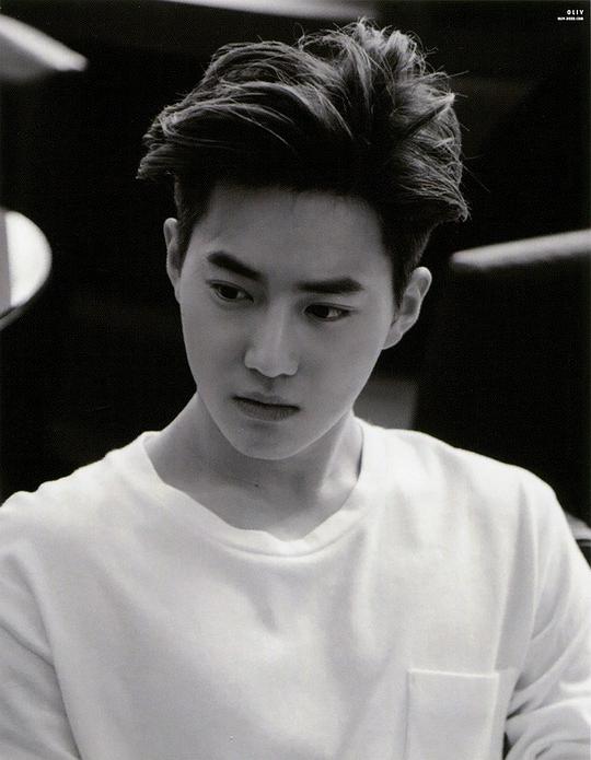 金俊勉 SUHO