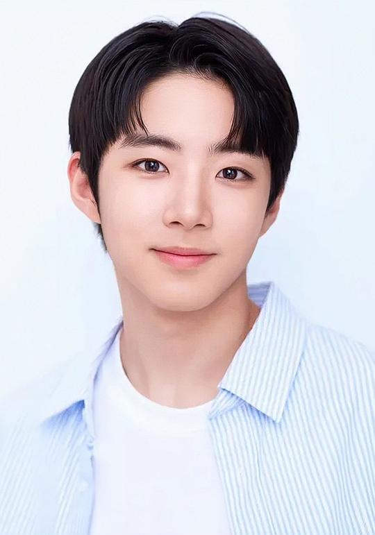 崔乘训 Seung-hoon Choi