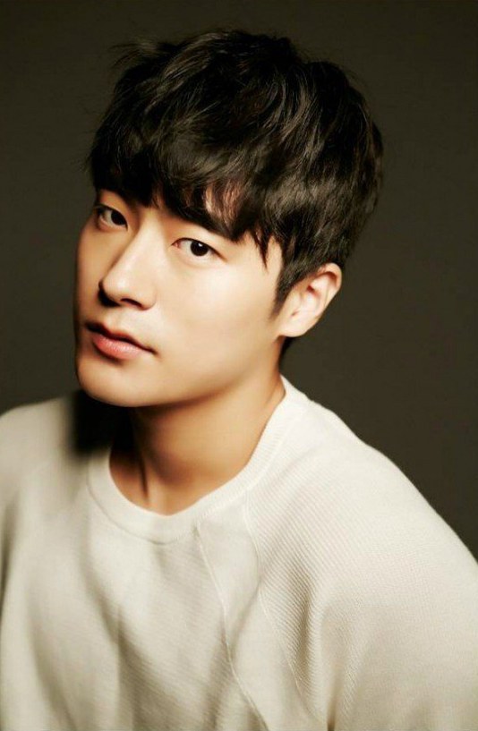 车叙元 Cha Seo Won