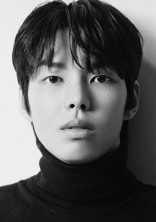 朴允浩 YoonHo Park