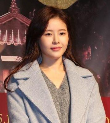 朴荷娜 Park Ha-na