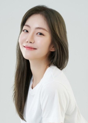 韩成妍 Han Seong-yeon