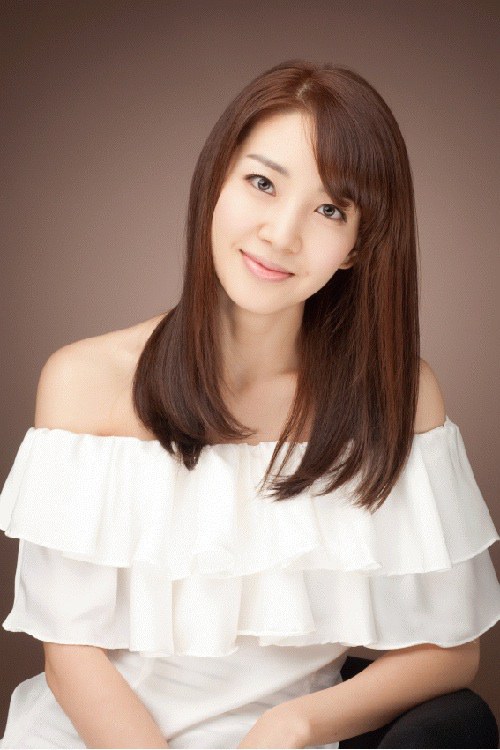 李雅贤 Ah-hyeon Lee
