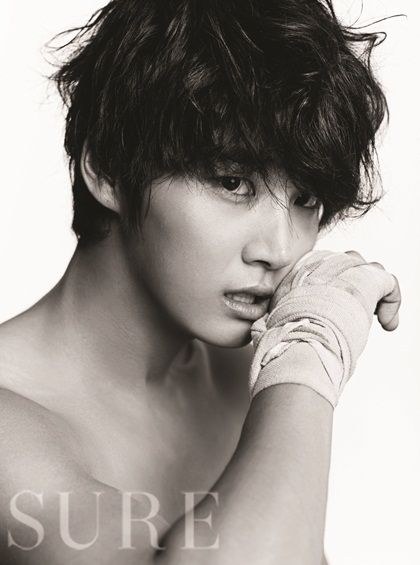 尹施允 Shi-Yoon Yoon