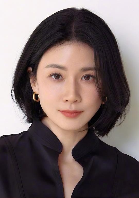 李宝英 Bo-young Lee
