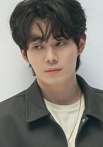 刘庆秀 Ryoo Kyung-soo